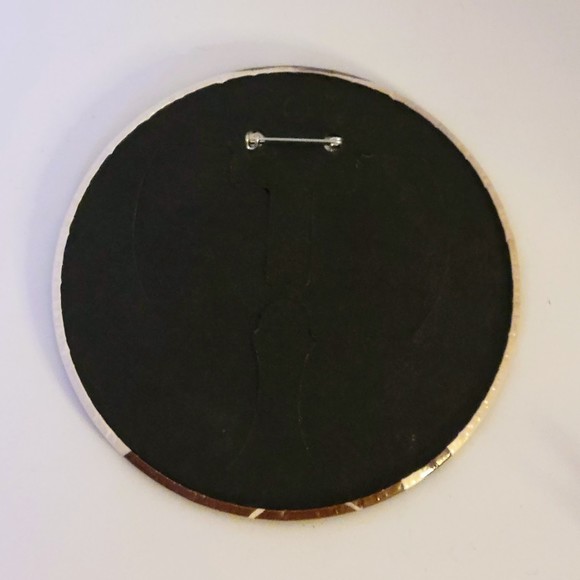 Vtg Elvis Presley Large  6" Button Easel Stand 1960's. Rare. - Picture 2 of 5